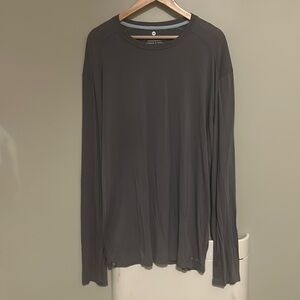 Free Fly long sleeve shirt.